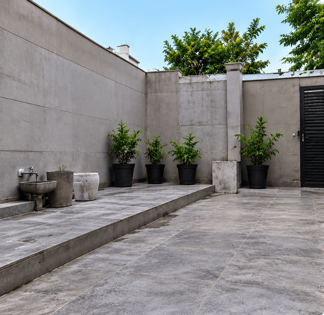 Garden space before transformation